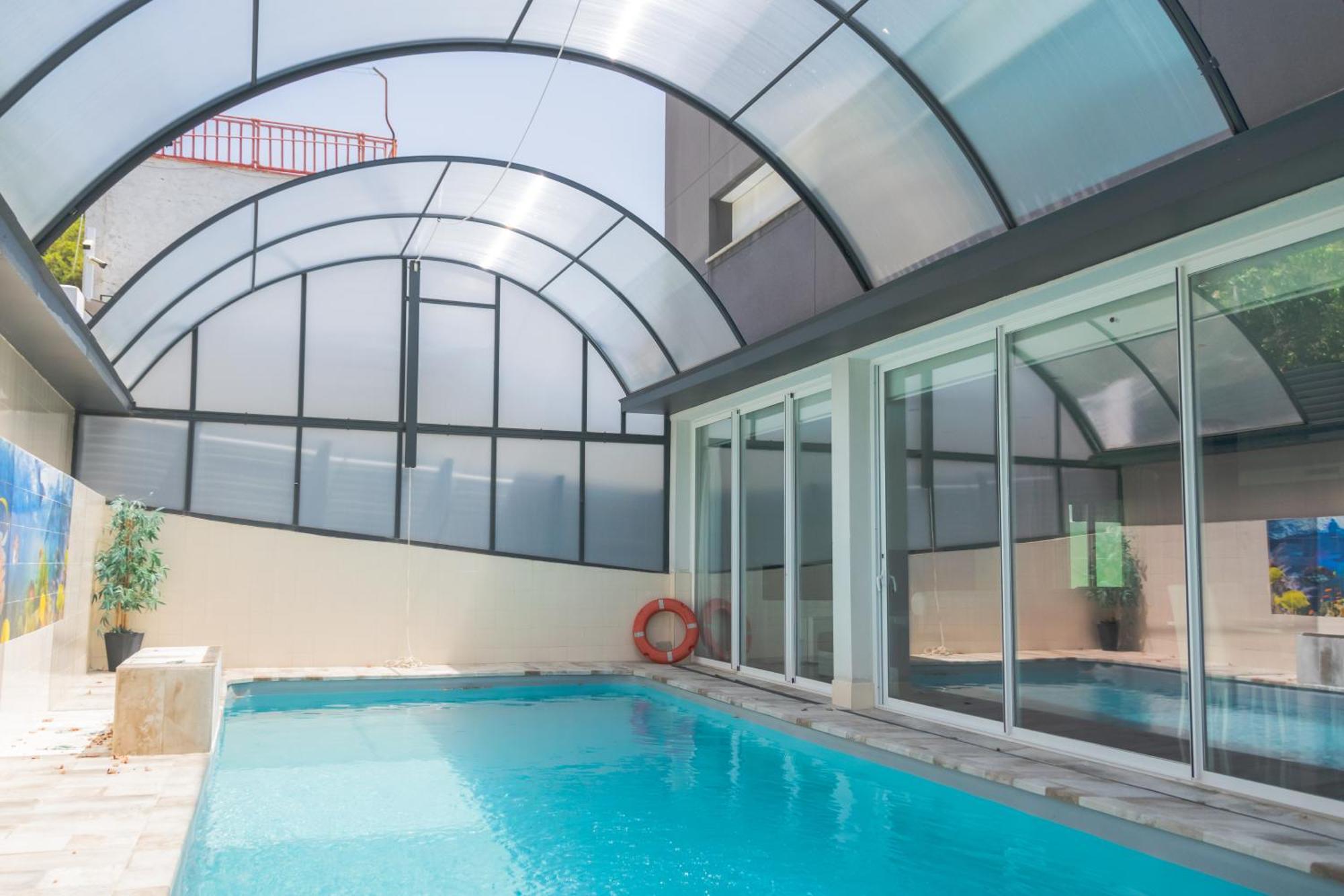 Luxurious Villa Marly II 카스테데펠스 외부 사진